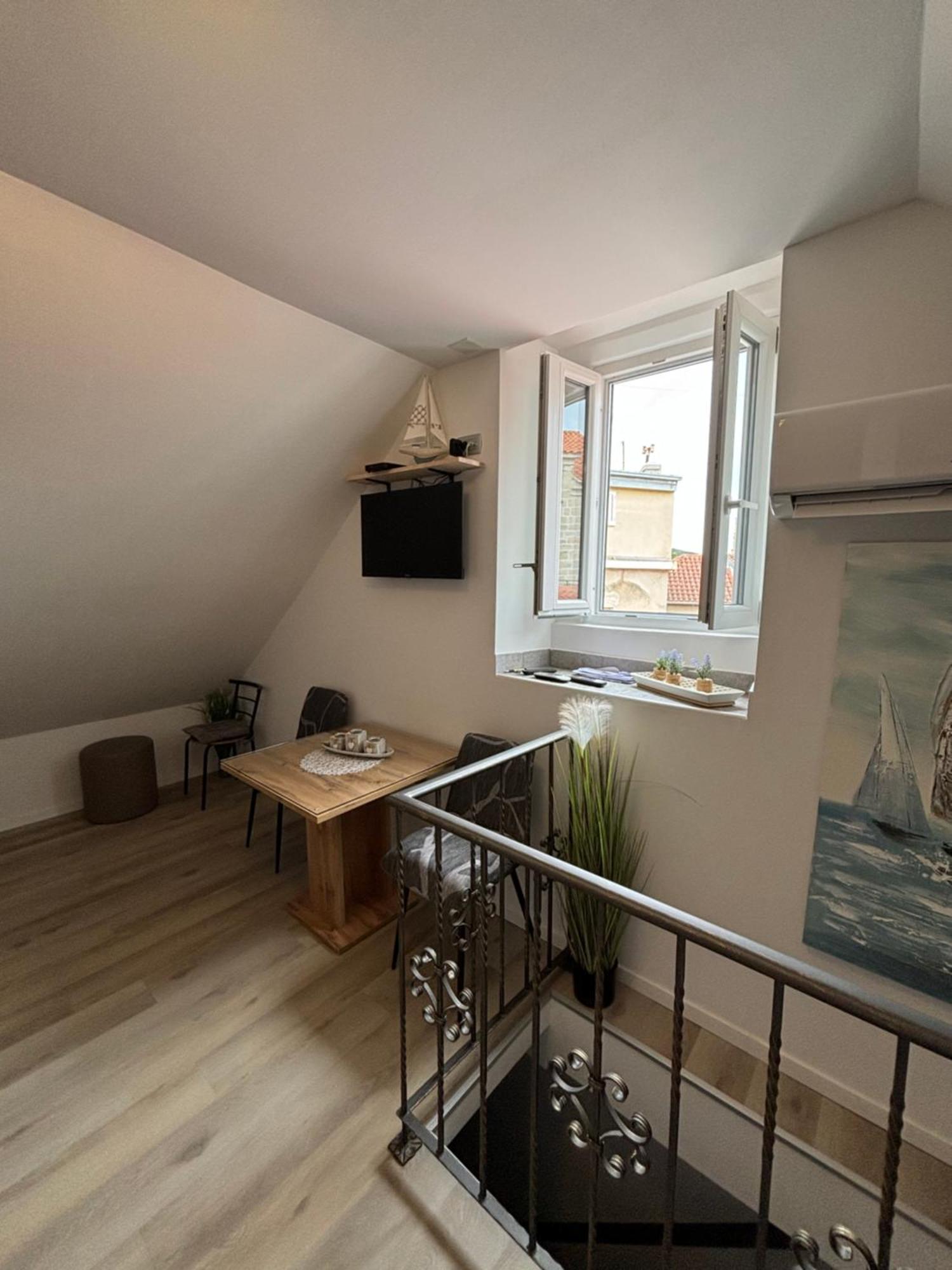 Apartment Cvita Split Eksteriør billede